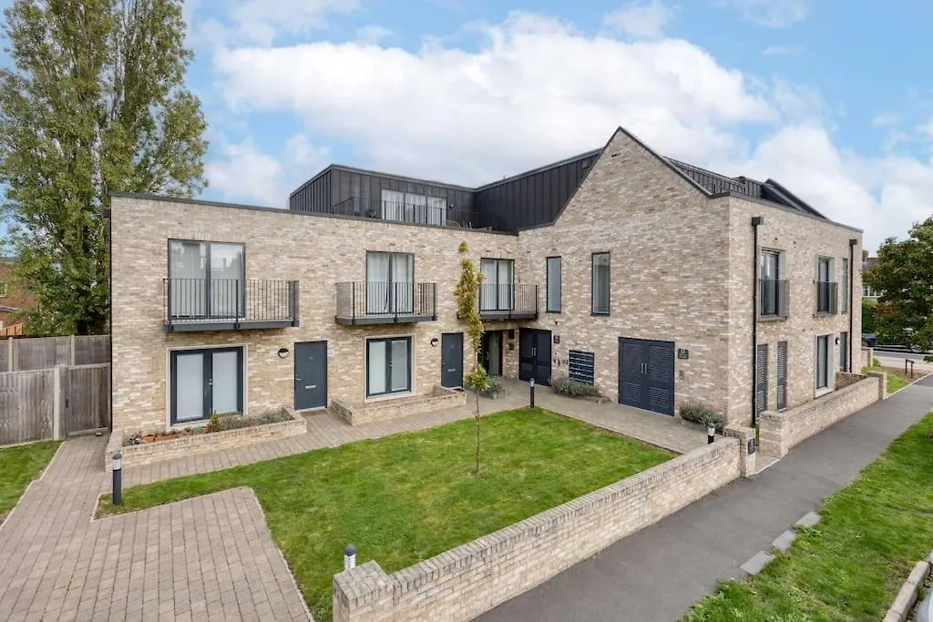 Ground Floor Apartment In Cambridge